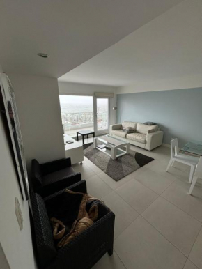 Departamento en Edificio Luxtower